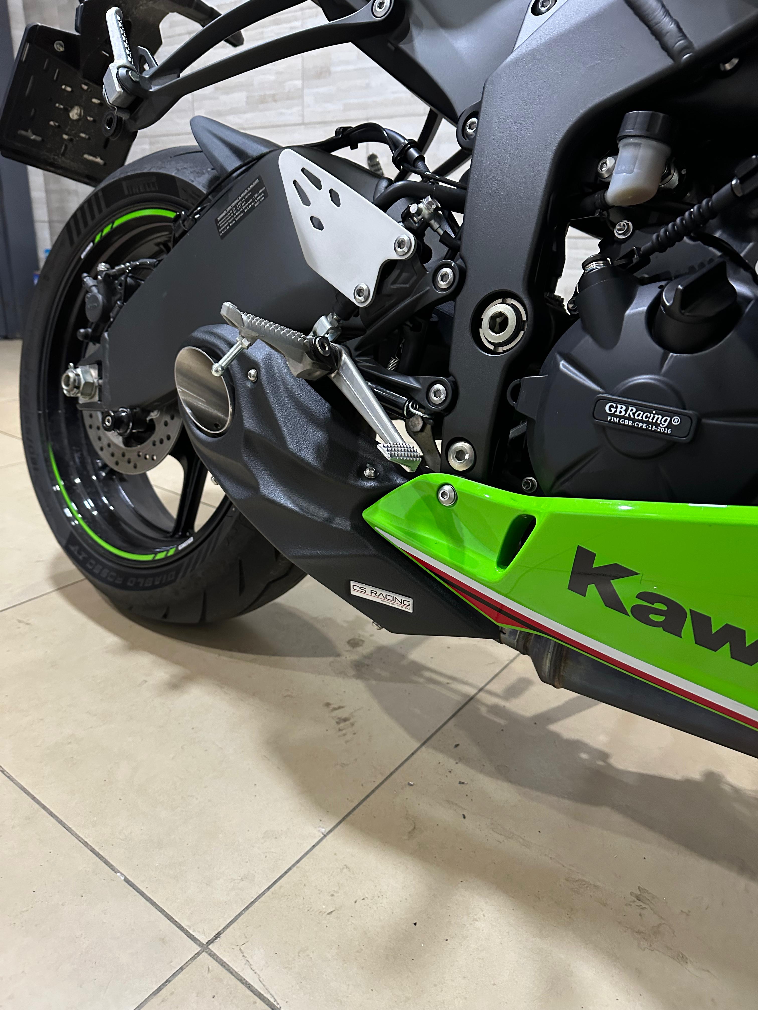 2024-on Kawasaki Ninja ZX-6R 636 CS Racing Slip-on Exhaust
