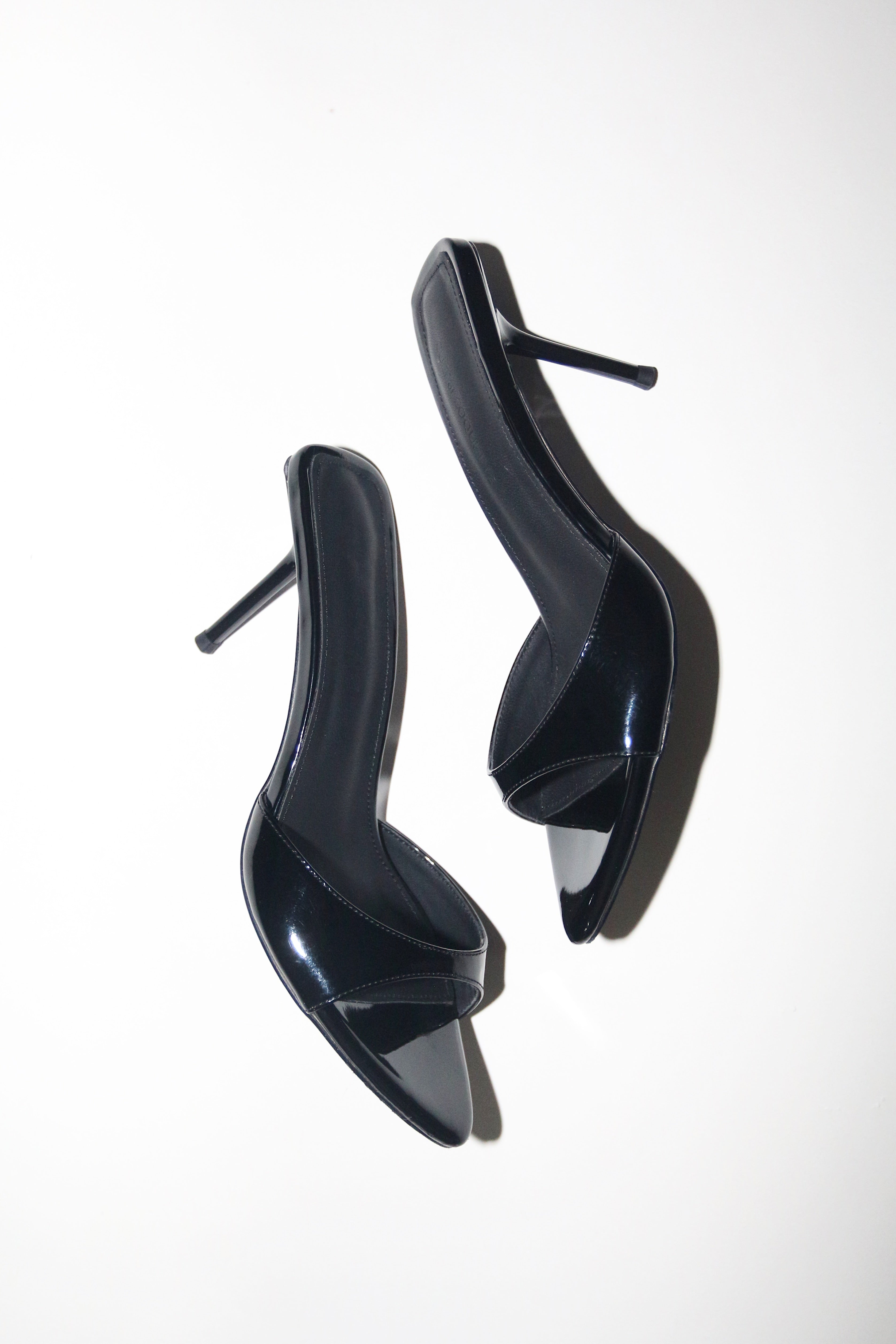 Zena Black Patent Vegan Mules 80 mm – Cult of Coquette