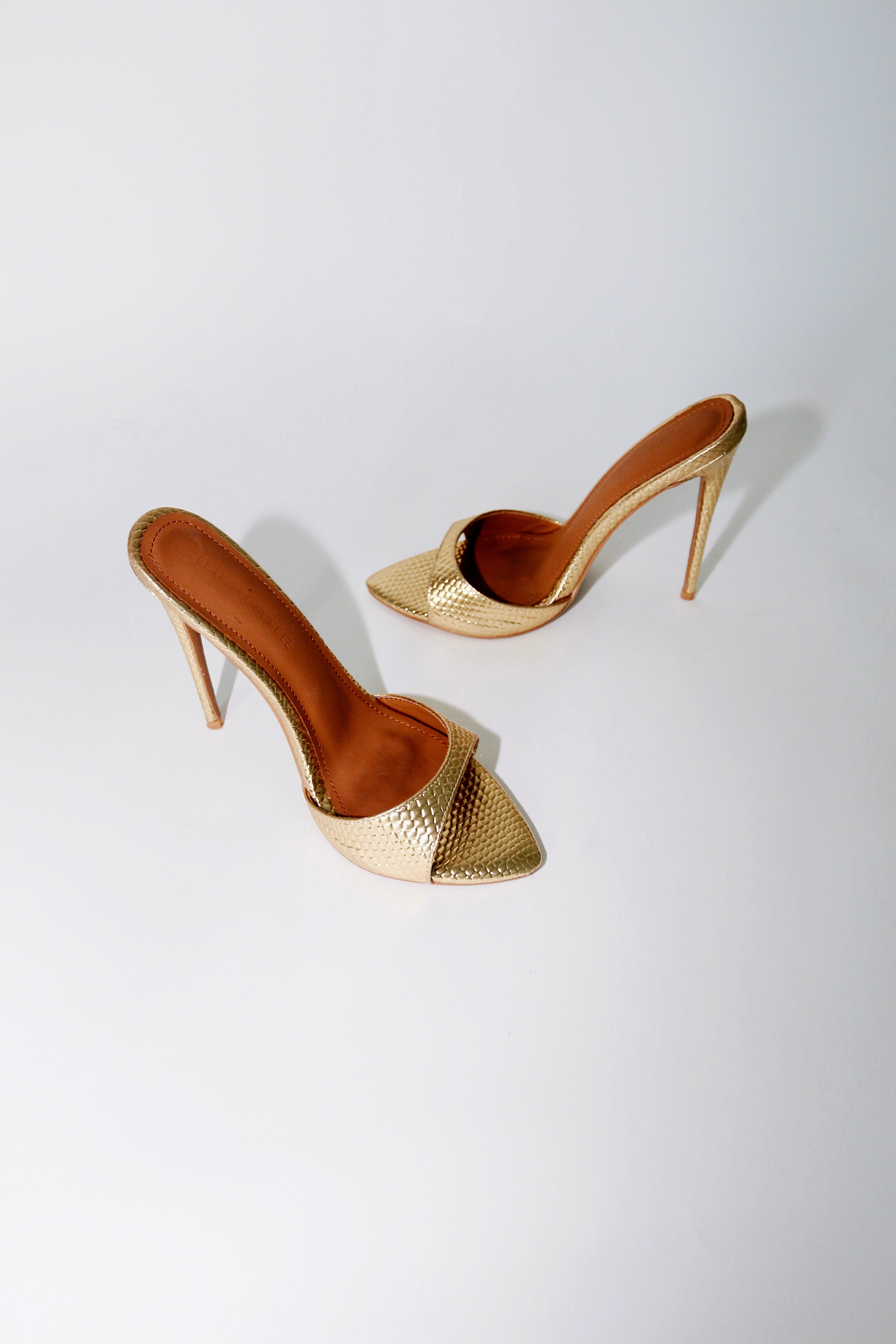 Gia Gold Reptile Vegan Mules 120 mm – Cult of Coquette