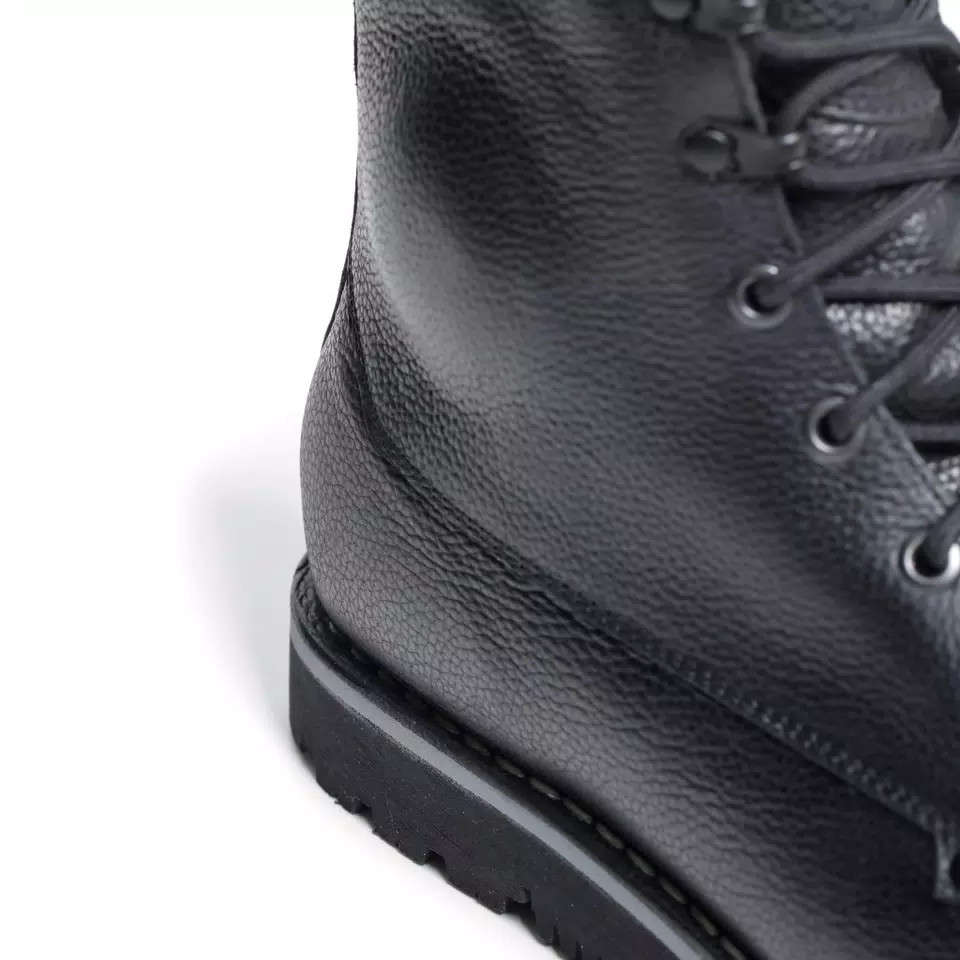 HERO 2 WP MEN'S WATERPROOF MOTORCYCLE BOOTS - BLACK | TCX