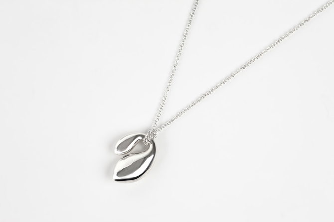 TIFFANY & Co. ［ティファニー］ダブル ティアドロップ ペンダント