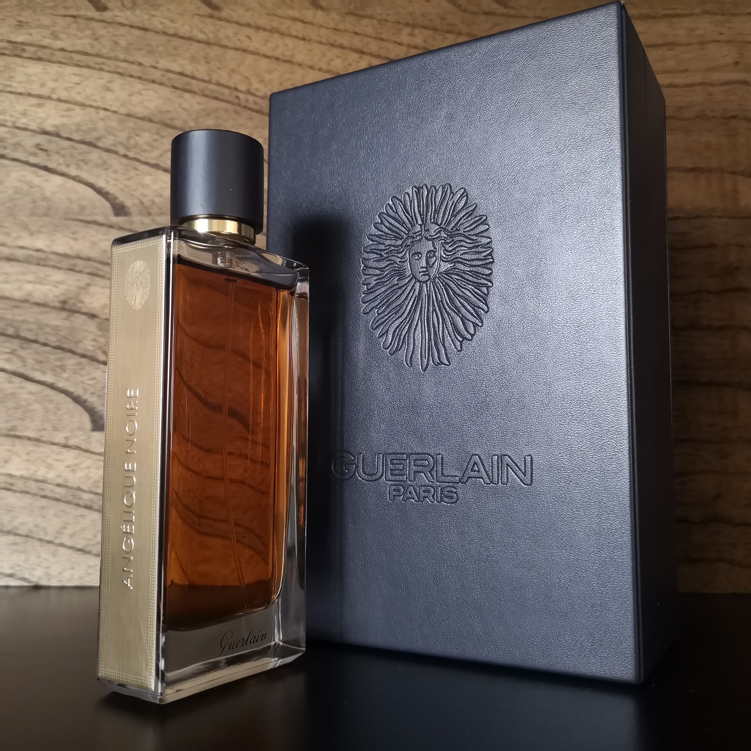 GUERLAIN ANGÉLIQUE NOIRE ボックス付き Guerlain ANGELIQUE NOIRE eau