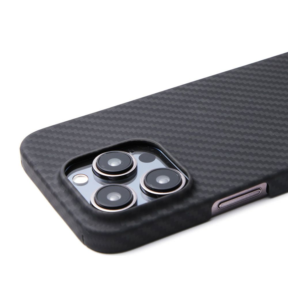 iPhone 15 Pro Max | Deff DIRECT STORE