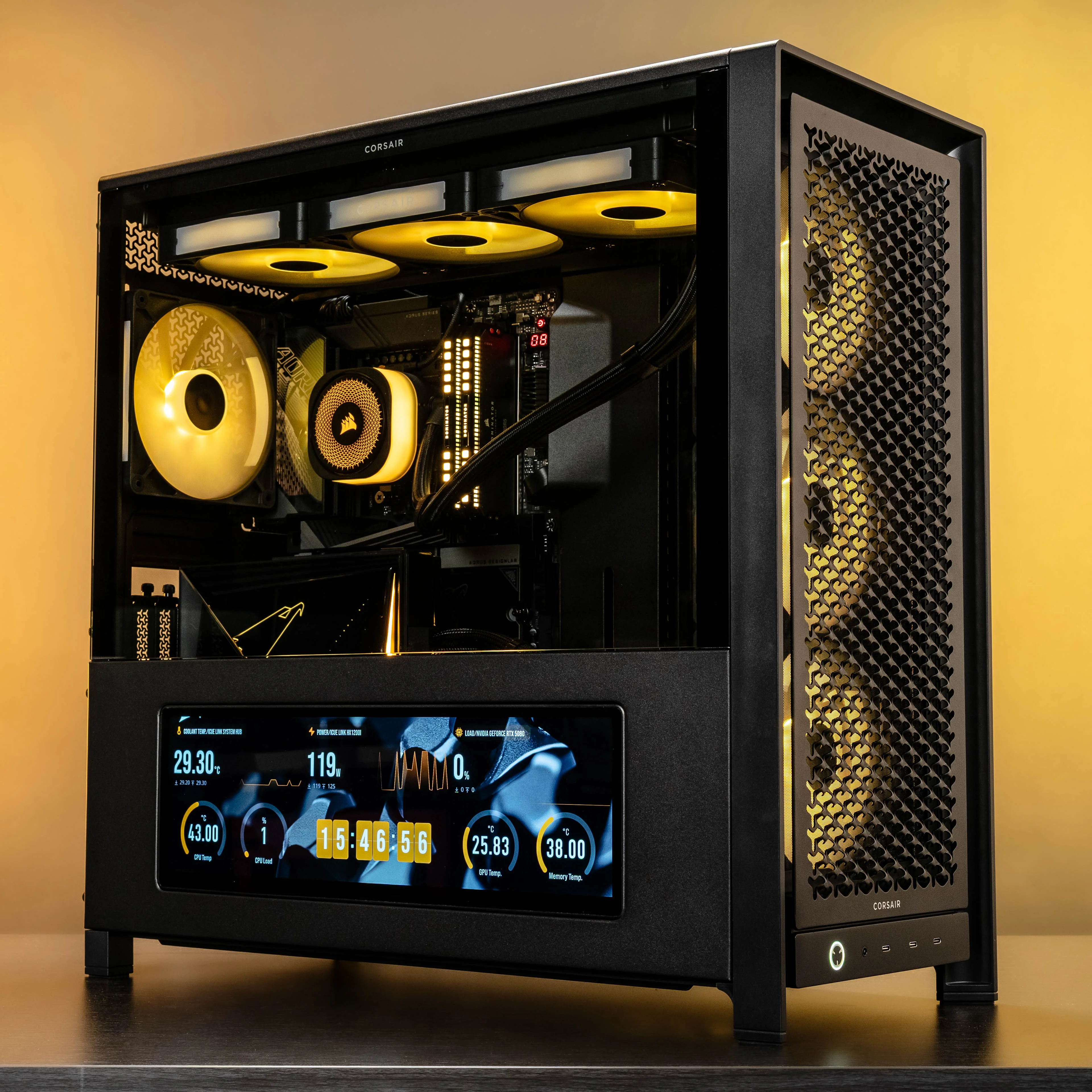 Black FRAME 5000D | XENEON EDGE @ Gamescom '25 | PC Builds | CORSAIR