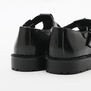 Tストラップシューズ DAISY/Black patent／KLEMAN（クレマン）｜愛着を