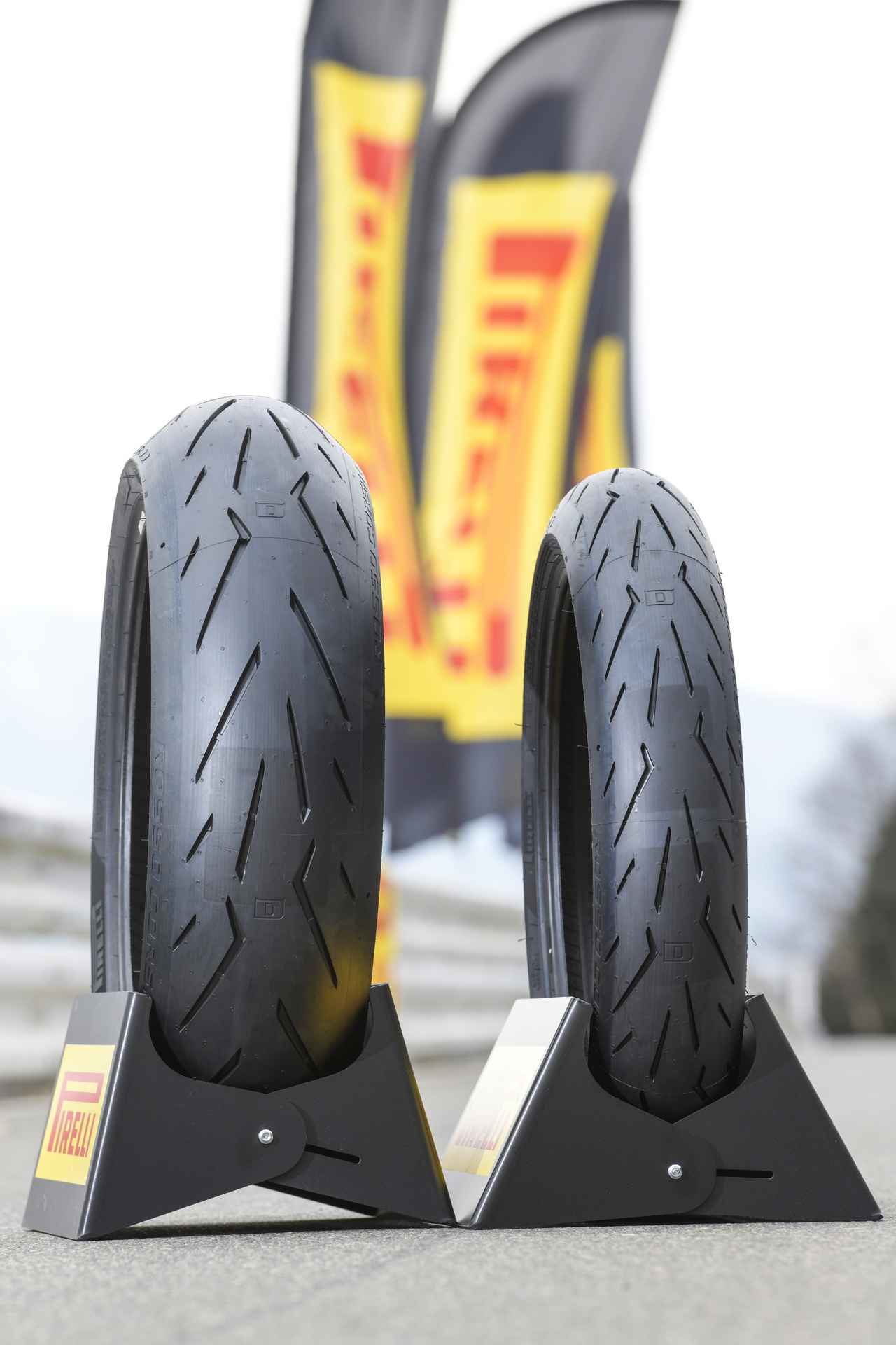 人気の“ロッコル”が大きく進化！ 「PIRELLI DIABLO ROSSO CORSAⅡ