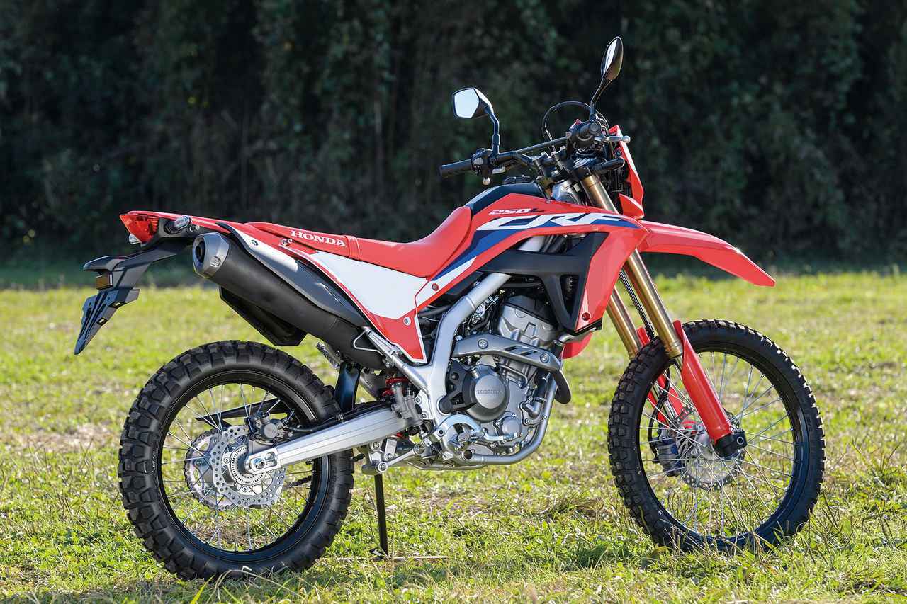 ホンダ新型「CRF250L」の特徴を解説！ 初のフルモデルチェンジで軽量化