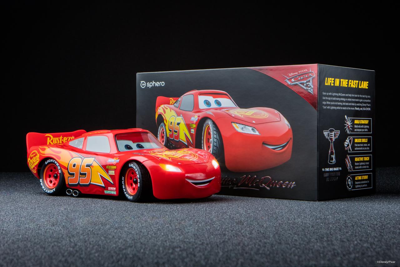 リアルすぎる！ ライトニング・マックイーンのRCカーがスゴイ!!【新