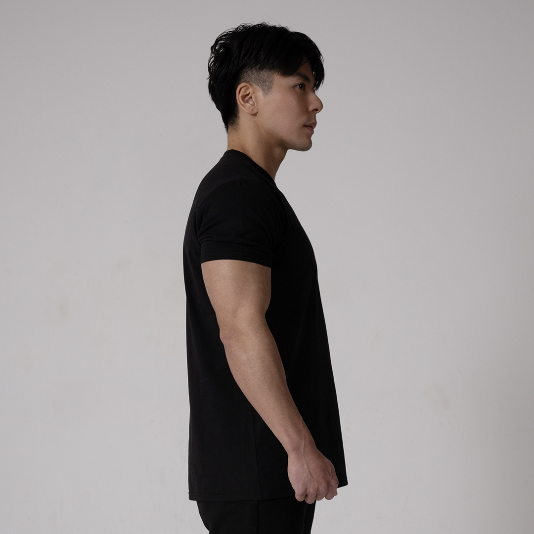公式限定】Vanquish Fitnessコラボ スリムフィットTシャツ（BK