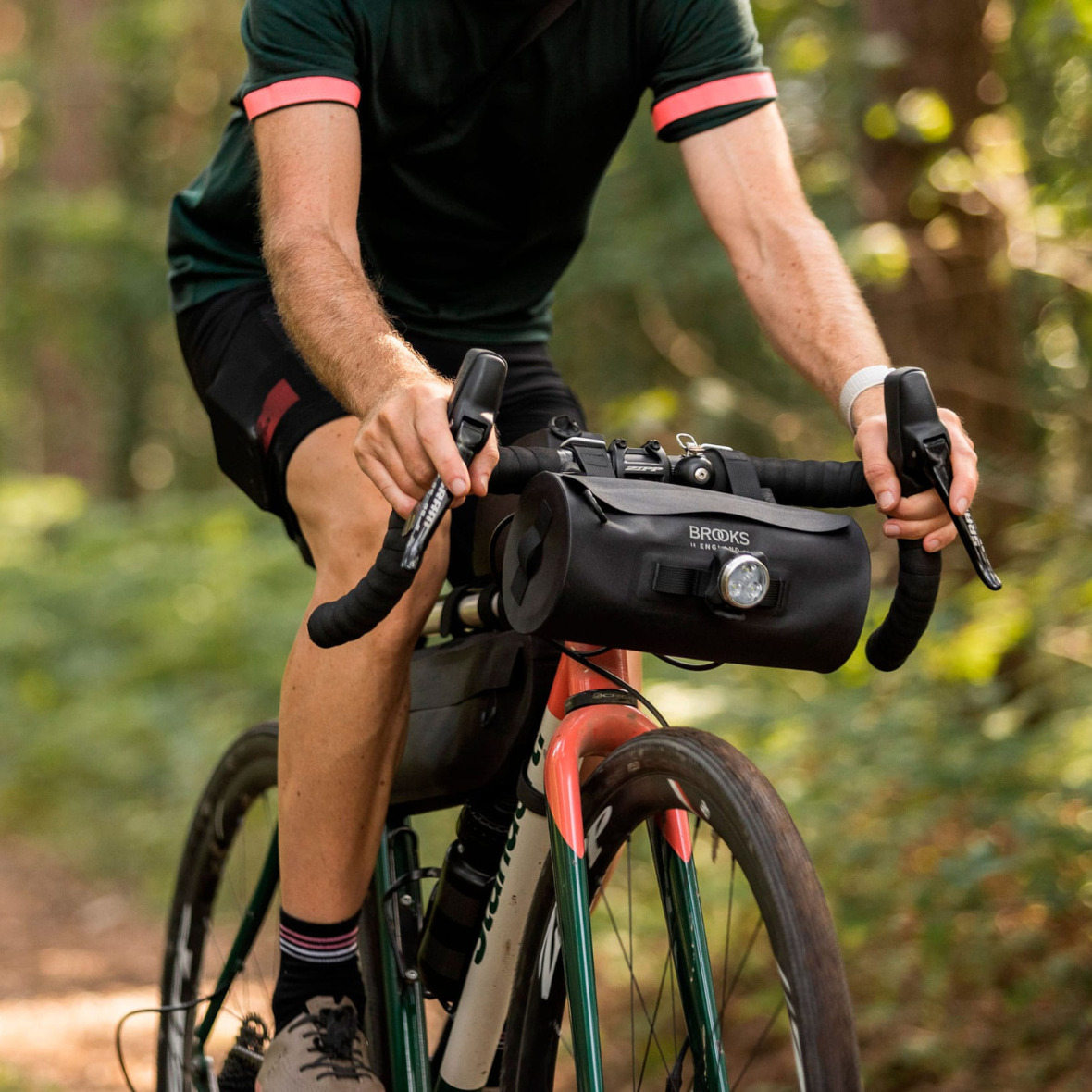 Gravel handlebar bag, the pouch for you bike - Brooks England