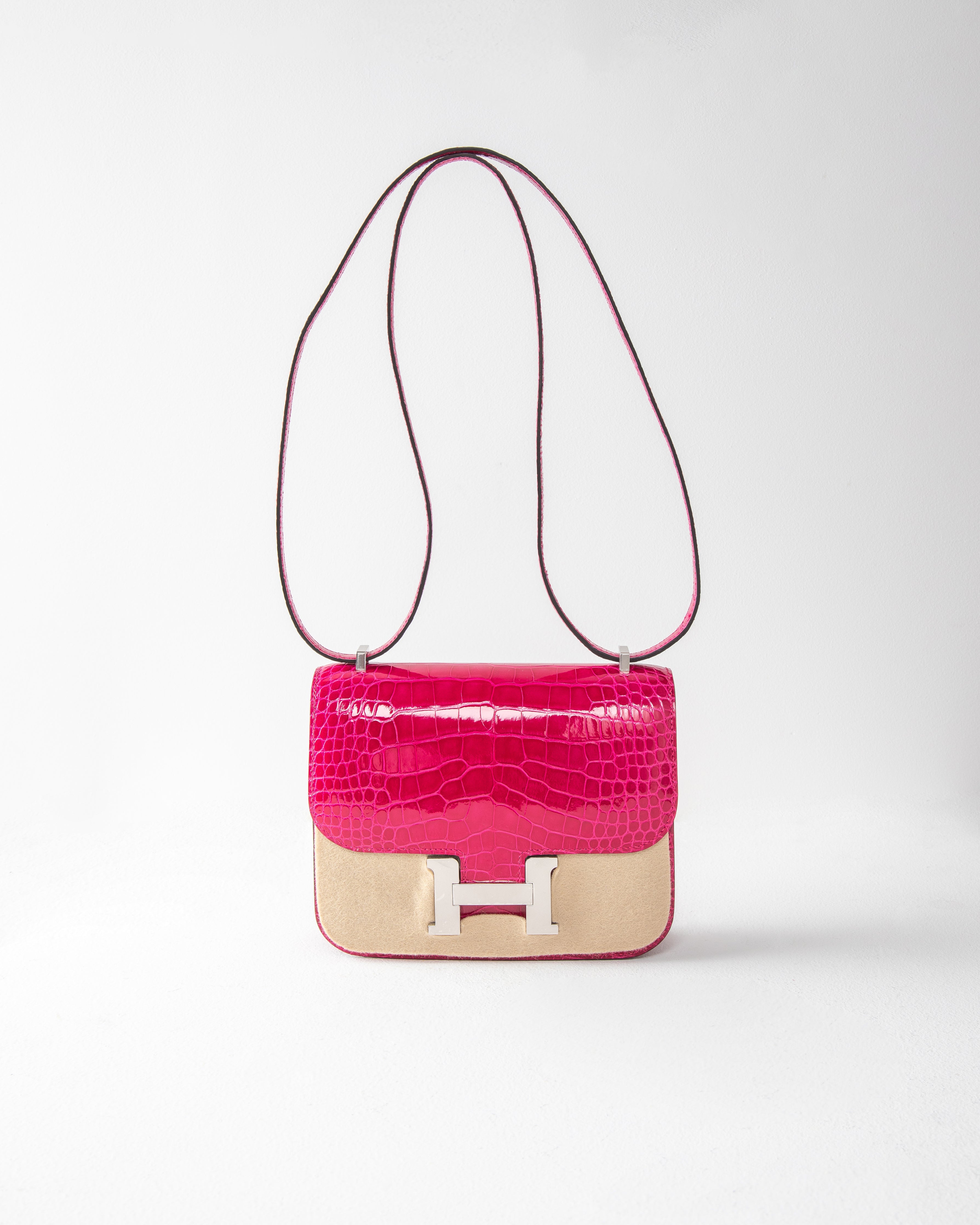 Constance 18 in Rose Mexico Shiny Croco with Palladium Hardware