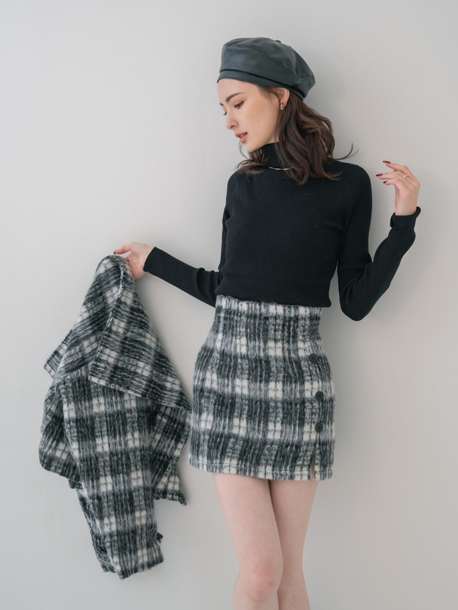 Slit design shaggy mini skirt | DIANTÉ (ディアンテ)公式通販サイト