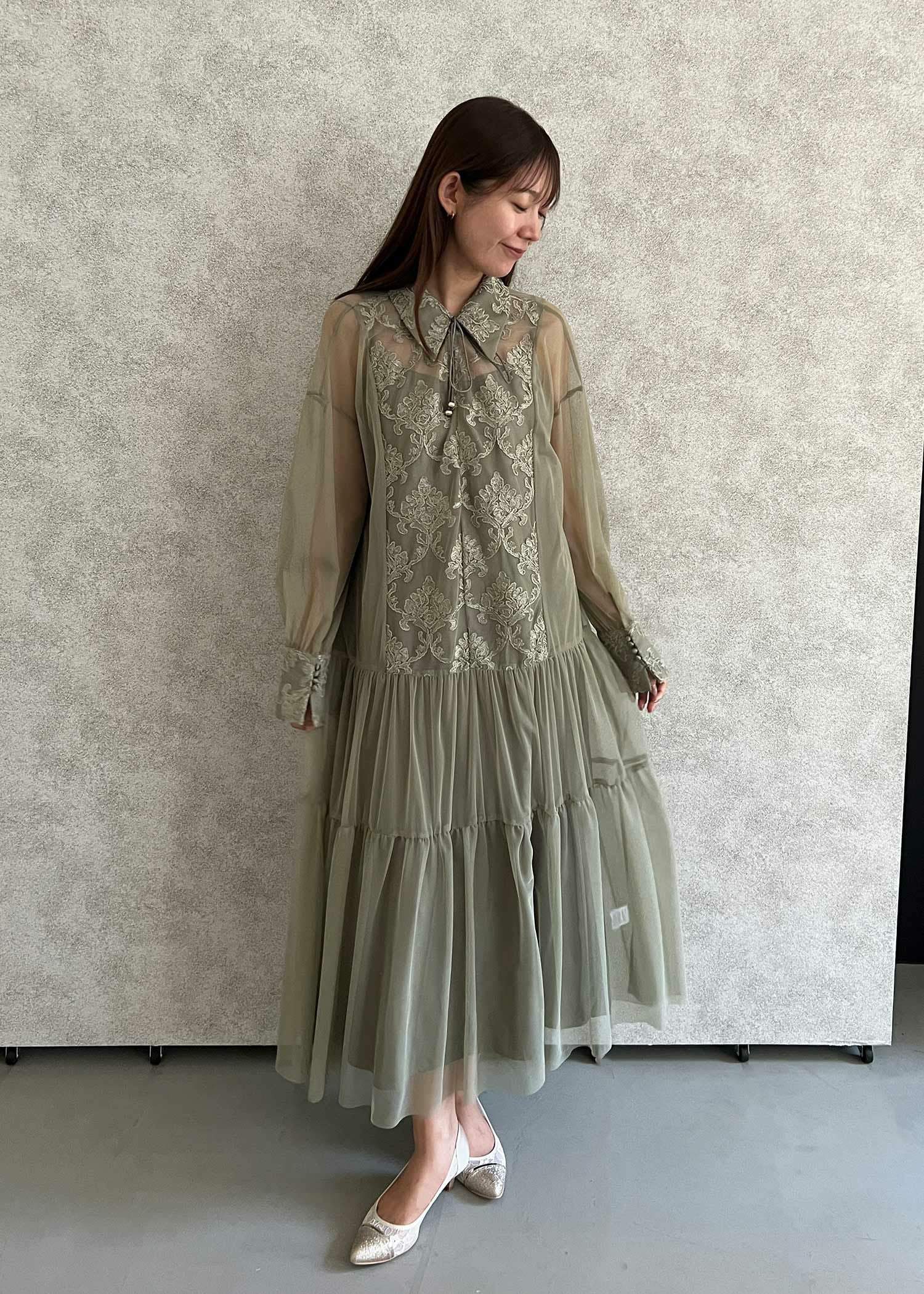 デザインカラーモールレースドレス｜DorryDoll