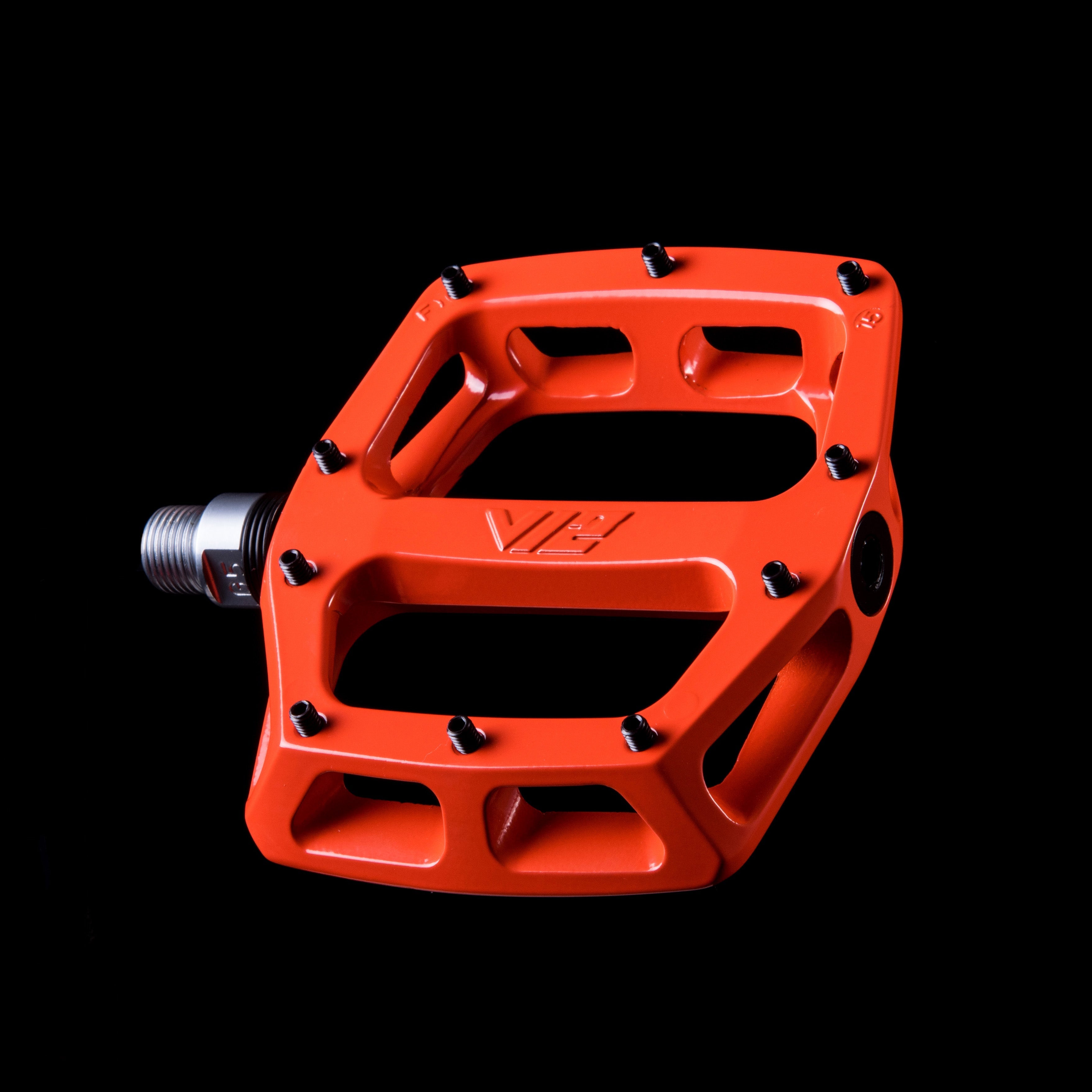 DMR V12 - MTB Flat Pedal – DMR Bikes