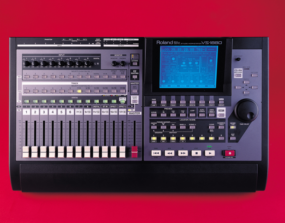 2000-07-rolandvs1880-1-