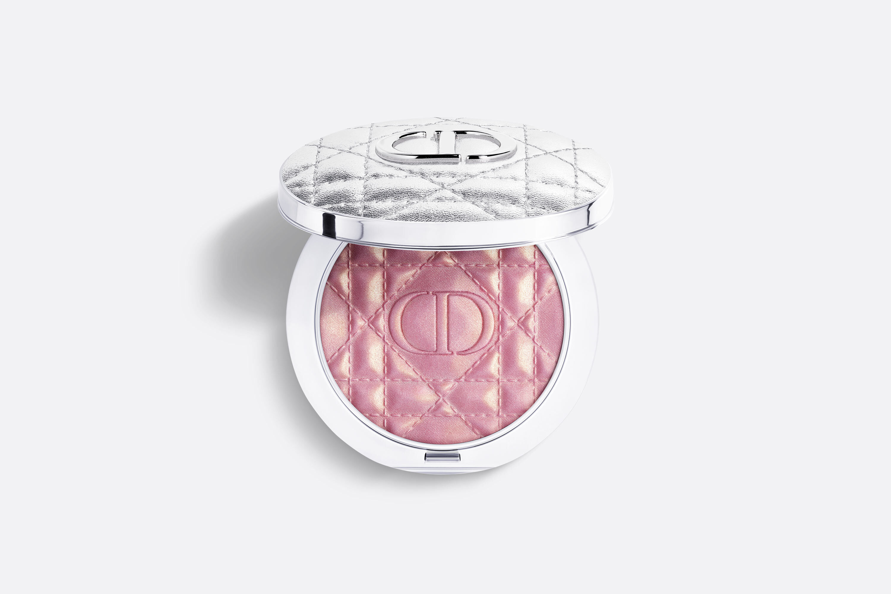 DIOR】 新作 ディオールスキン フォーエヴァー グロウ ルミナイザー