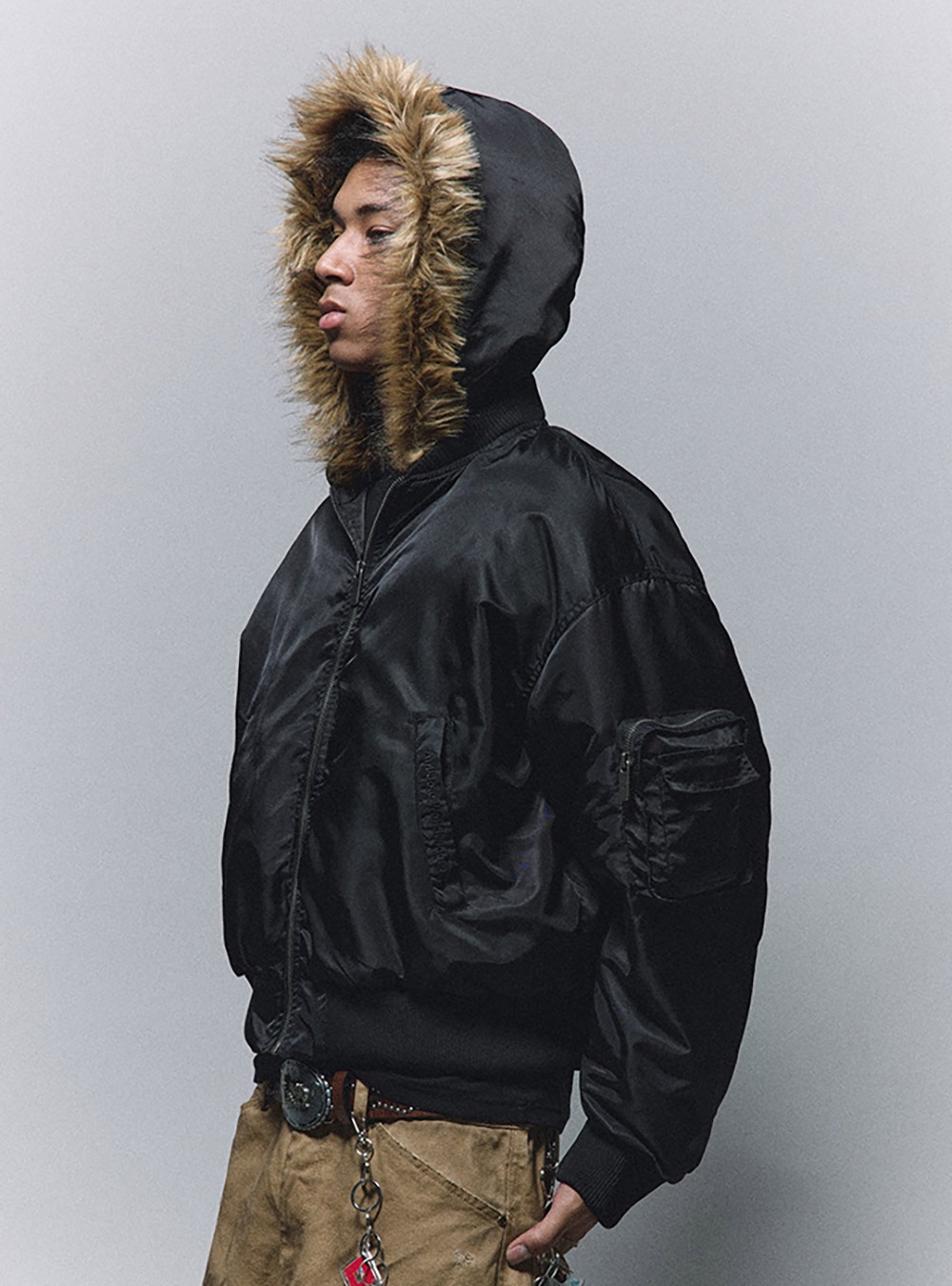 ANTIDOTE] Fur-Lined MA-1 Bomber Jacket | 비엑세스