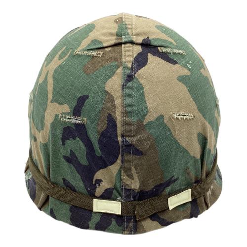 アメリカ軍 ヘルメット 推定ベトナム戦争 二等軍曹ワッペン有 放出品