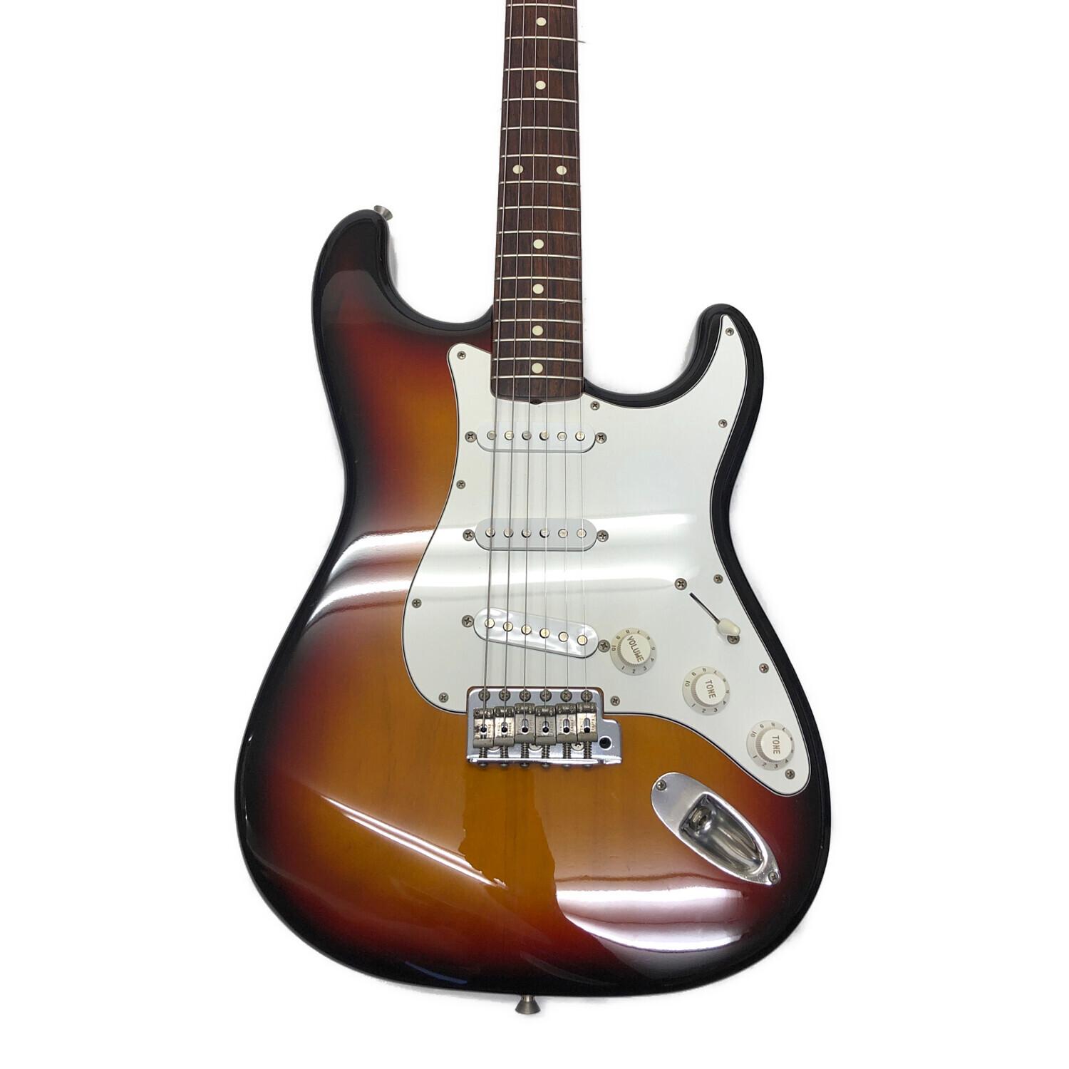 FENDER JAPAN (フェンダージャパン)ST62 ストラトキャスター ※ トラス
