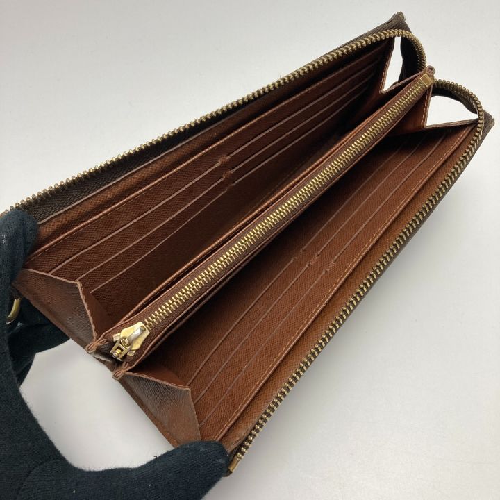 LOUIS VUITTON ルイヴィトン モノグラム ポルトフォイユ・アストリッド