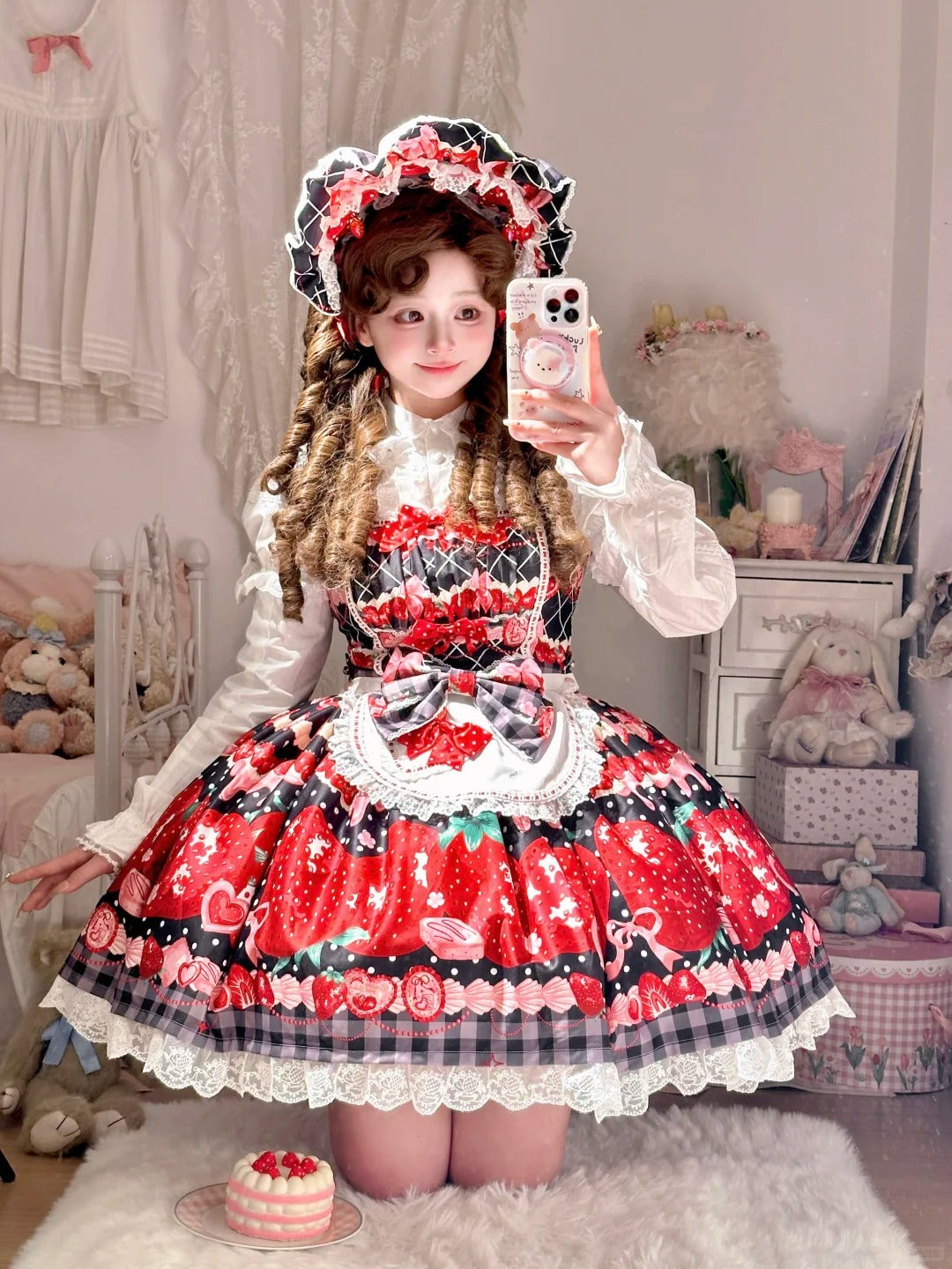 受注予約~3/10】Strawberry Cream ジャンパースカート【Dream Lolita