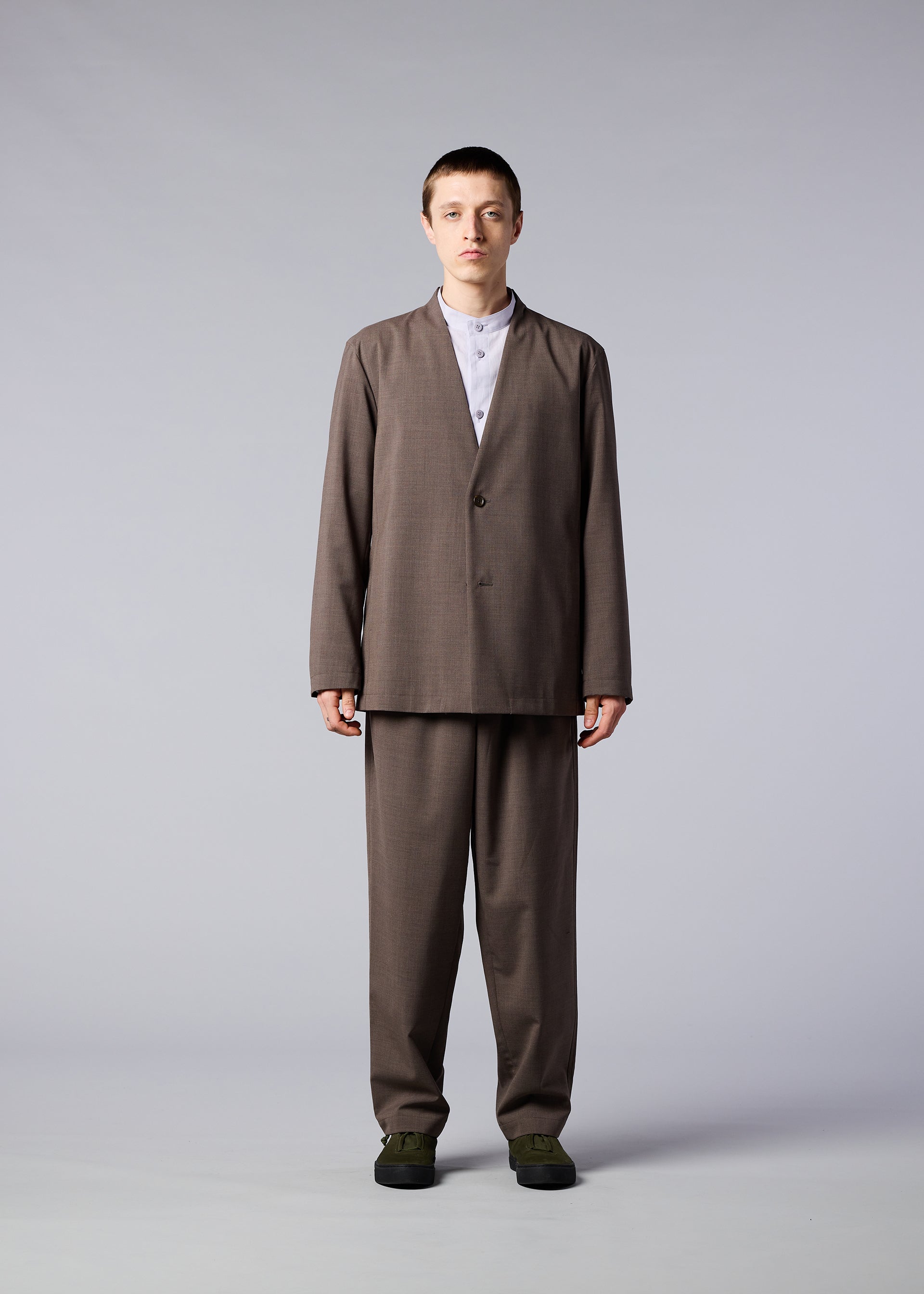 SUAVE Jacket Mocha – ISSEY MIYAKE EU