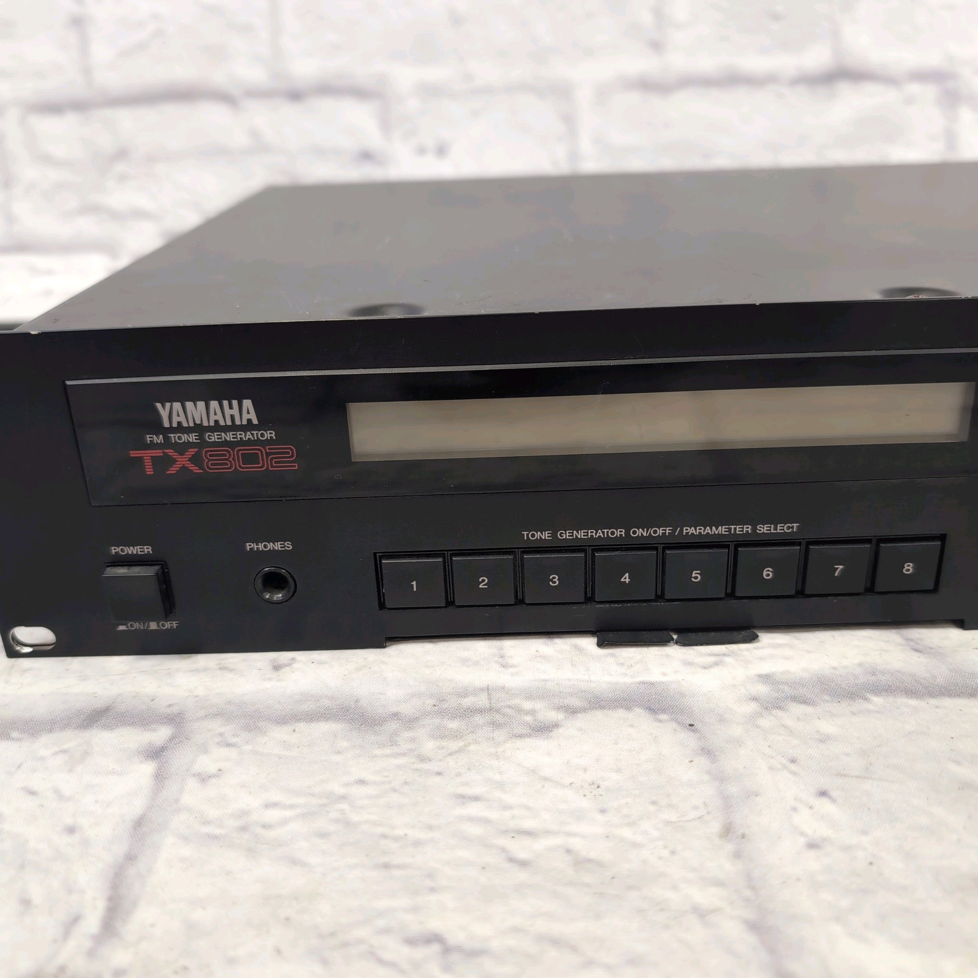 Yamaha TX802 FM Tone Generator DX7 Sounds Rack Synthesizer