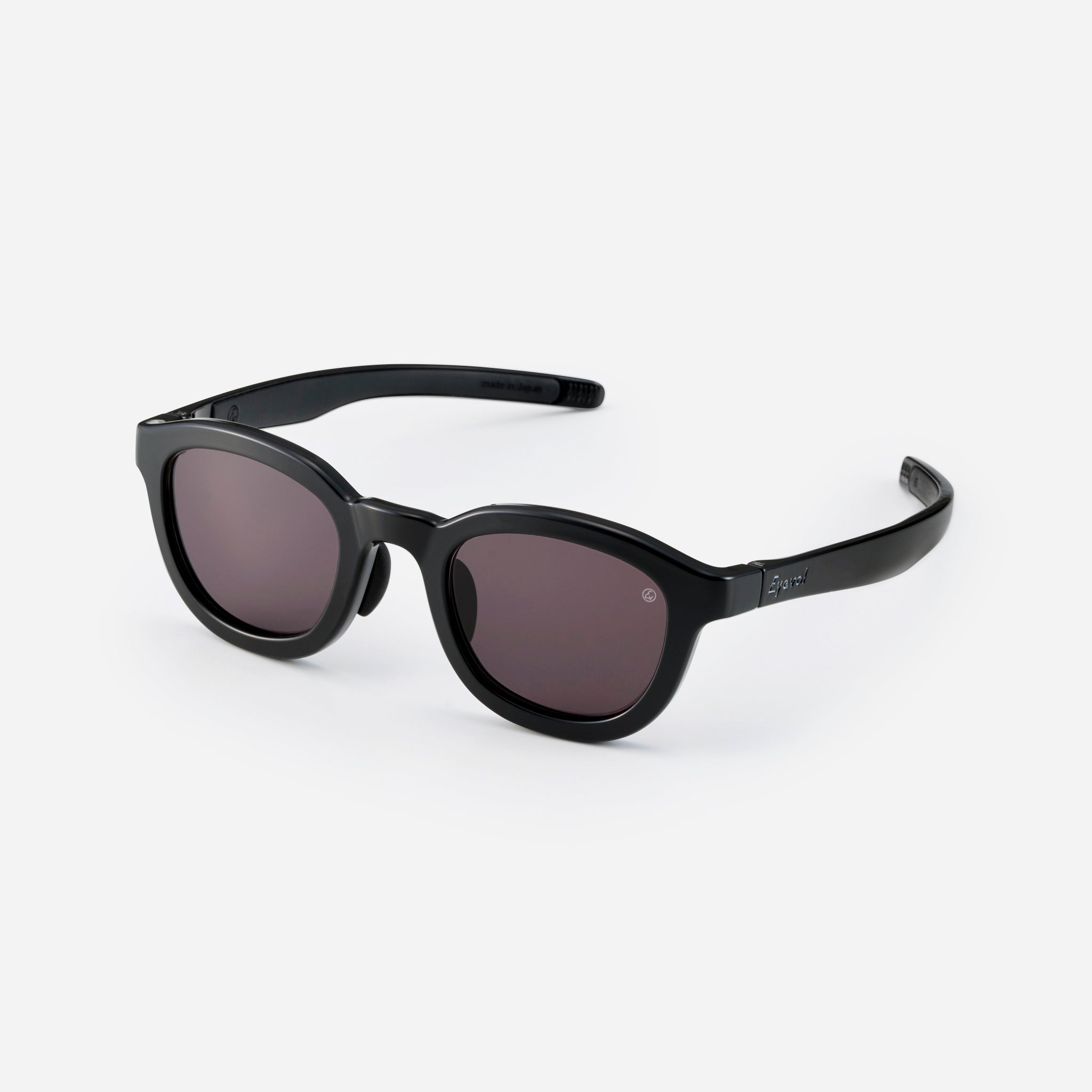 RYS III (48) BK-DG-DK.GRY｜サングラスのEyevol（アイヴォル）公式