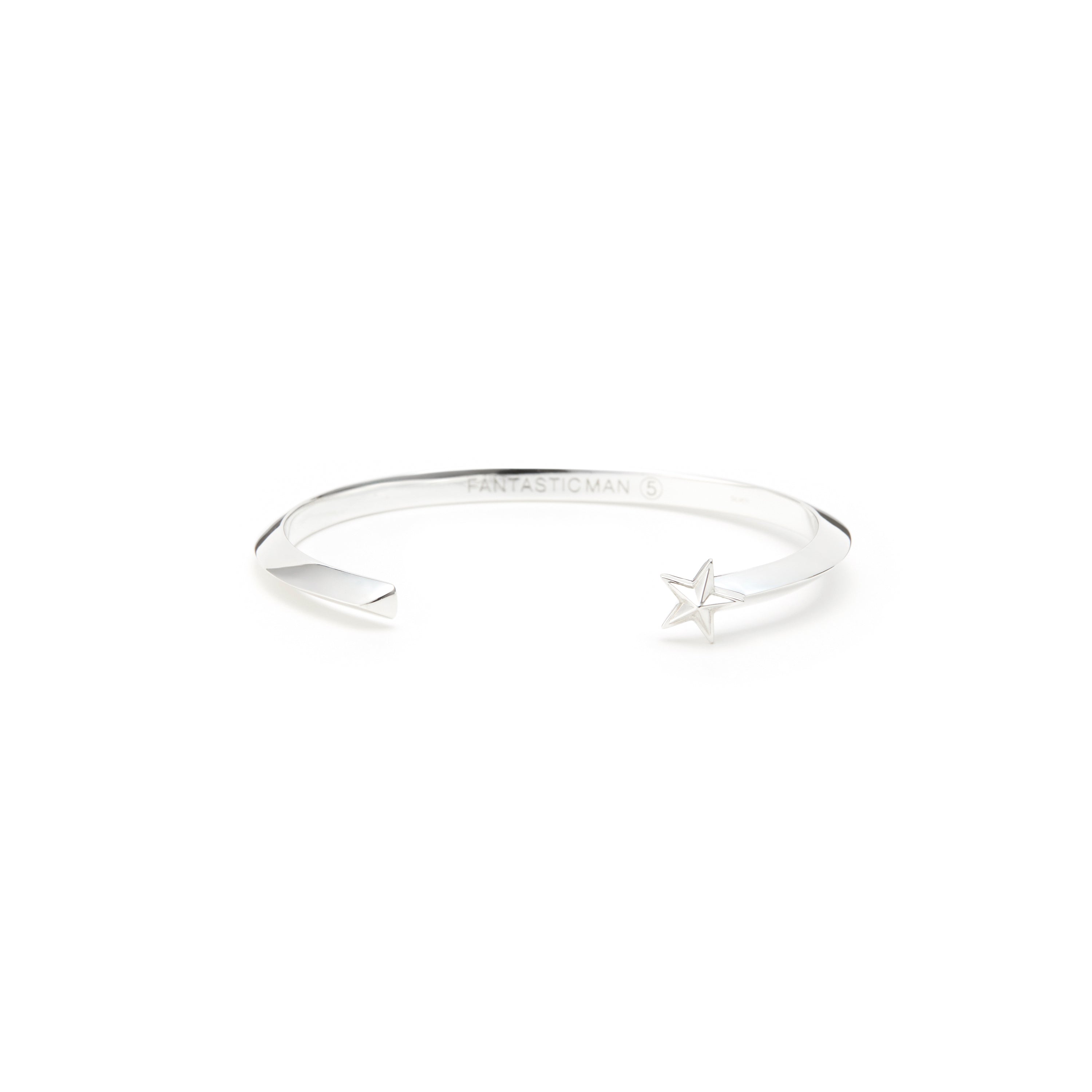 FANTASTIC MAN BANGLE 517