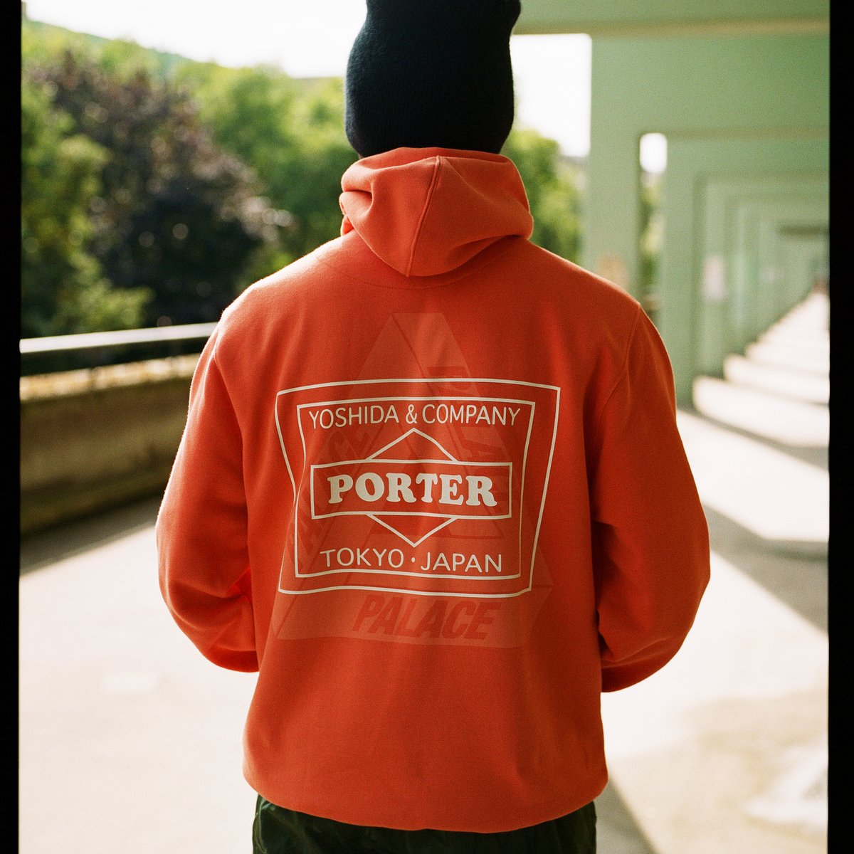 palace-skateboards-porter-108-