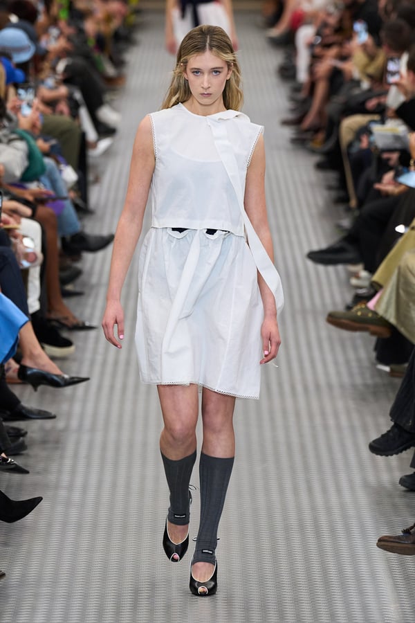 MIU MIU 2025年春夏コレクション | パリ | 画像69枚 - FASHIONSNAP