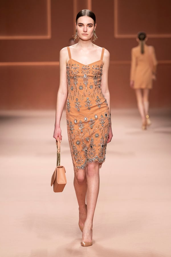 Elisabetta Franchi 2020-21年秋冬 | ミラノ | 画像69枚 - FASHIONSNAP