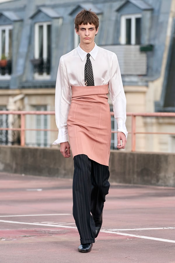 DRIESVANNOTEN-2023ss-001.jpg