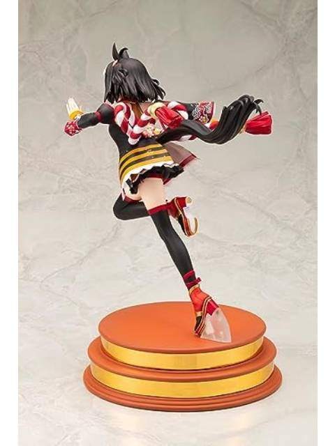 コトブキヤ [迫る熱に押されて]キタサンブラック 1/7 完成品 「ウマ娘