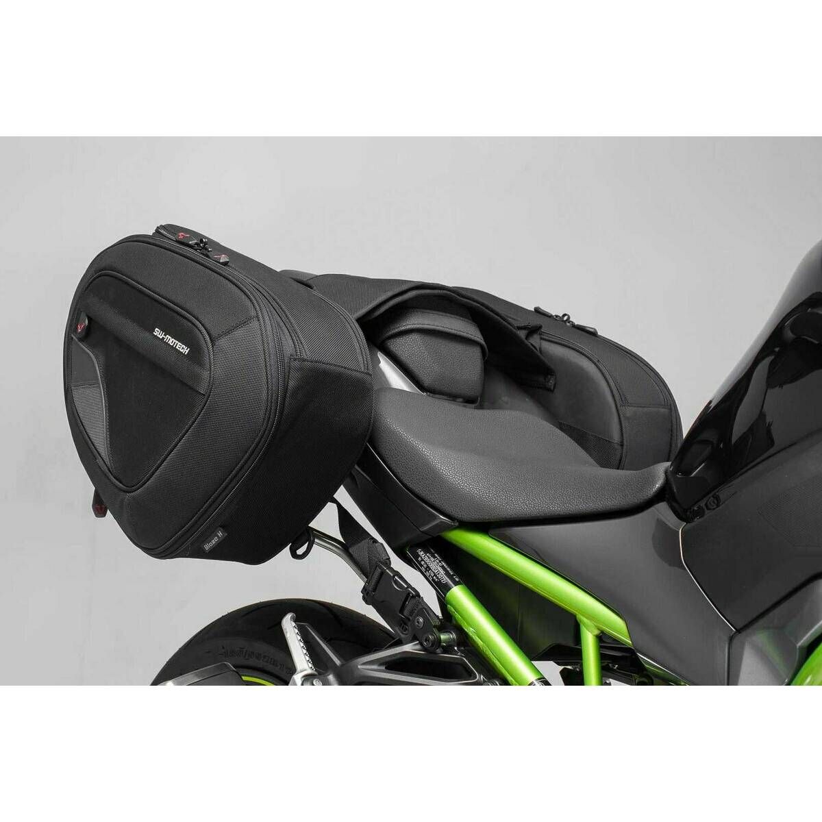 SW-Motech Blaze H Saddlebags - BC.HTA.08.740.11501/B | Kawasaki