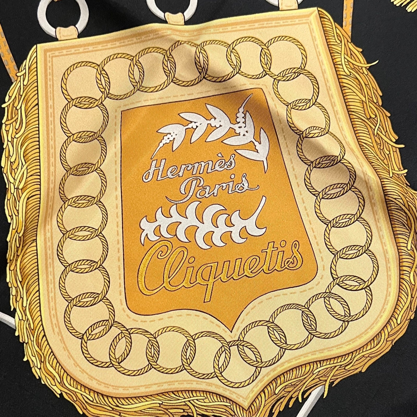 AUTHENTIC! HERMES Cliquetis 90cm Silk Scarf | Fortrove