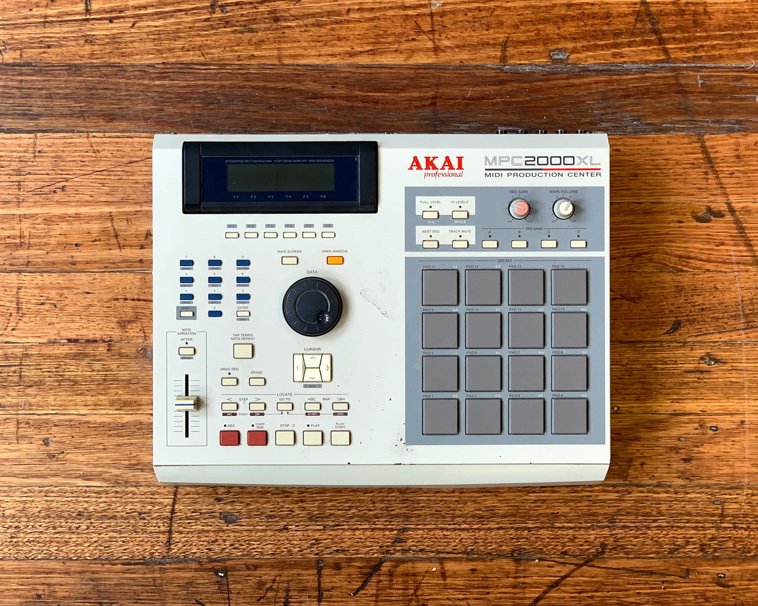 AKAI ⁄ MPC2000XL アカイ | AKAI MPC2000XL ジャンク サンプリングCD
