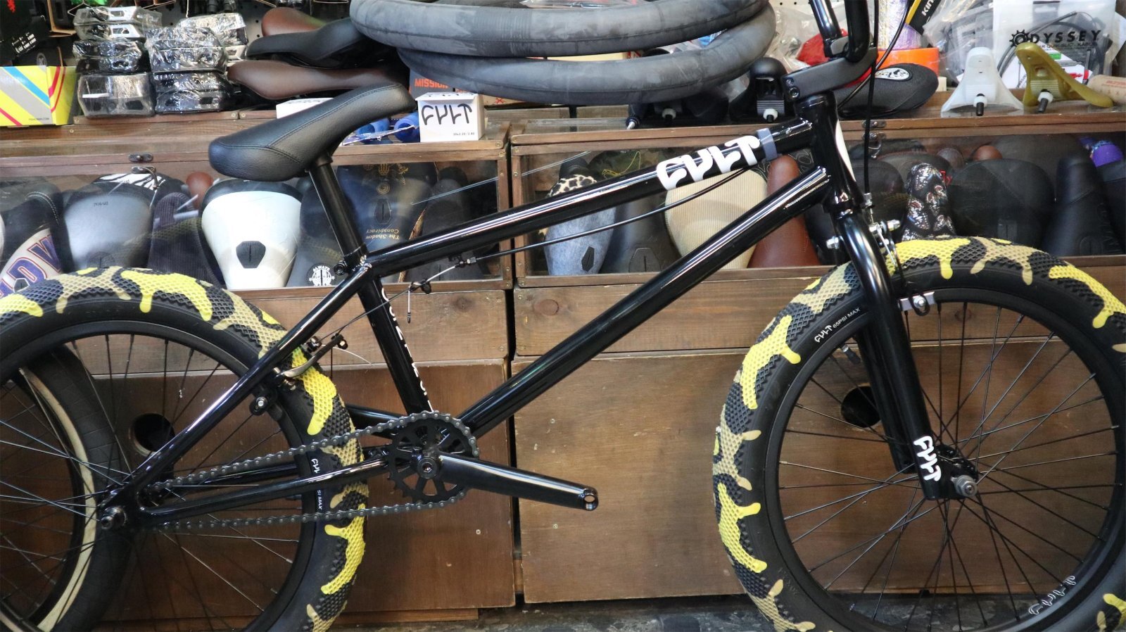 BMX CLUTフルカスタム / クロモリ仕様 /自転車/20.5インチ/あま市 BMX