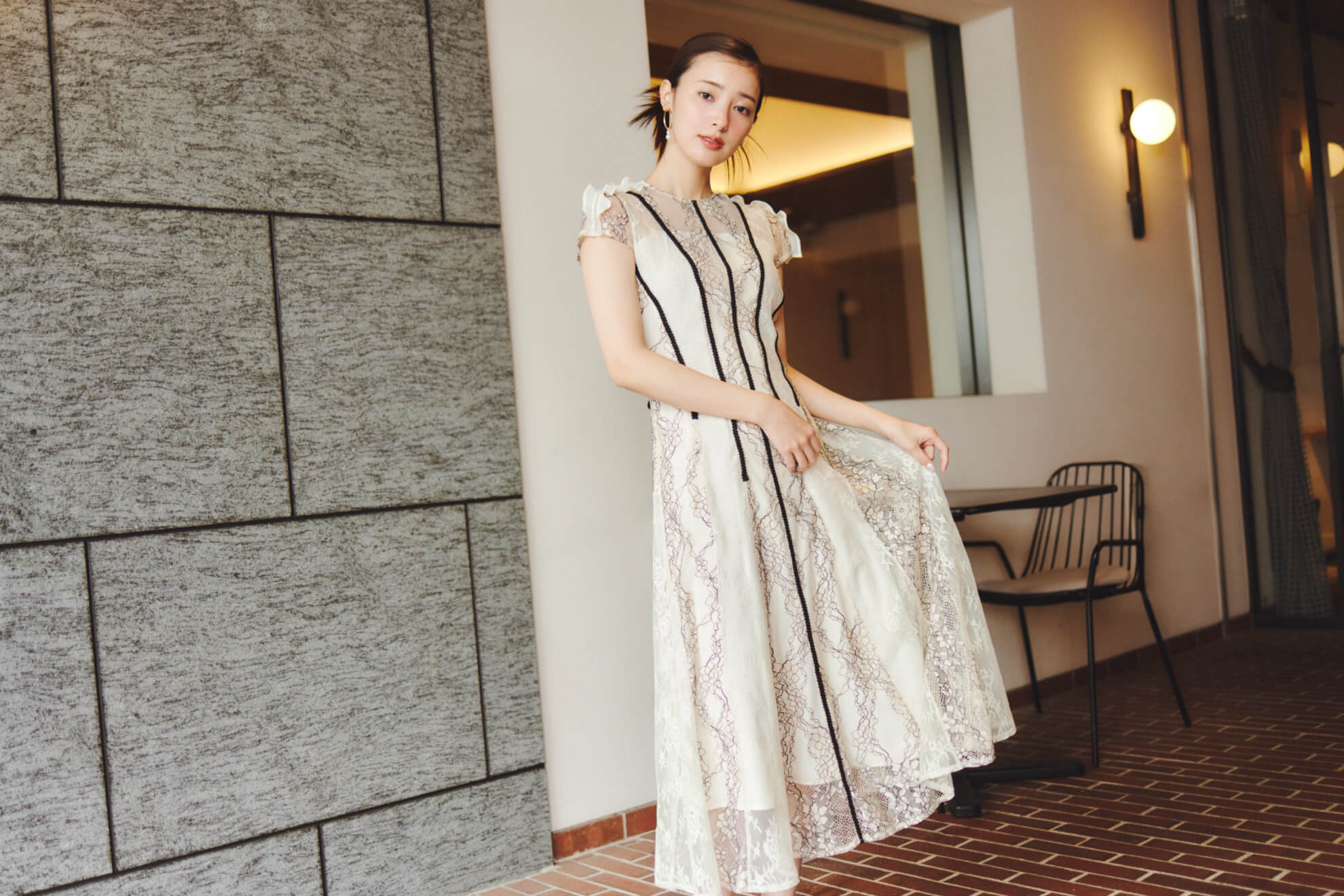 特別な日に、特別な一枚を 〝私らしいDRESS〟｜FRAY I.D(フレイ