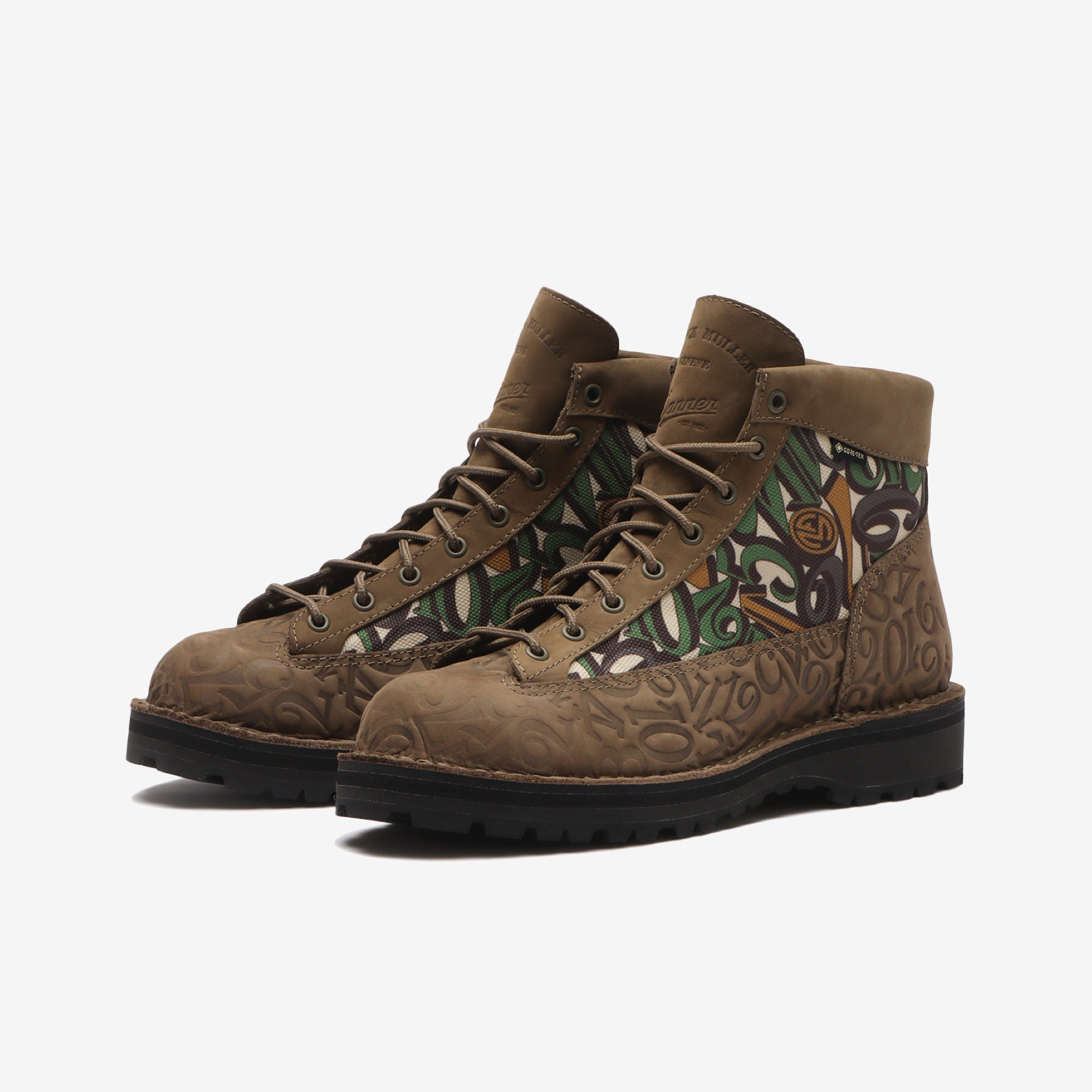 FRANCK MULLER × Danner – FRANCK MULLER e-Boutique