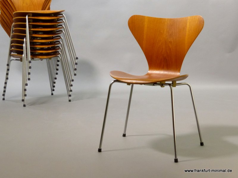 Arne Jacobsen- for Fritz Hansen, Chair 3107, from 1966 1/2