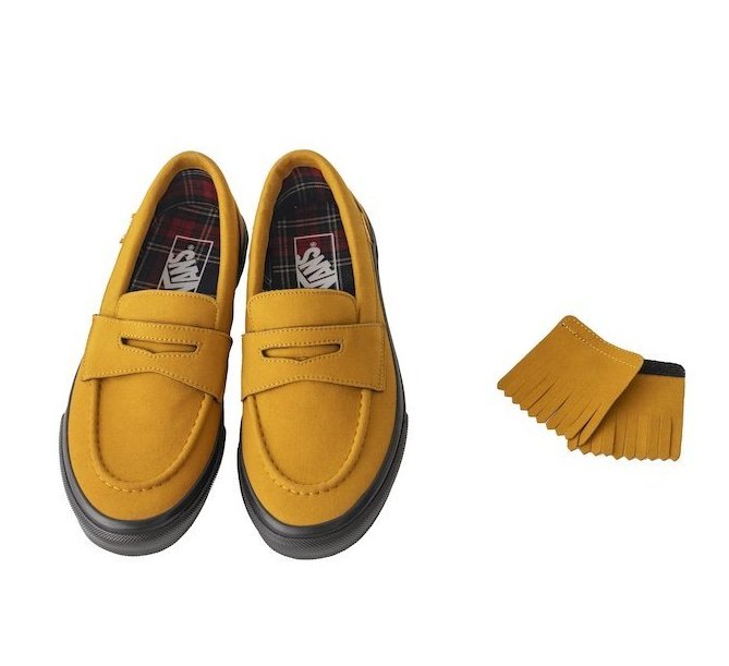 FUDGE》と《VANS》のローファースニーカーさえあれば、秋の装いを
