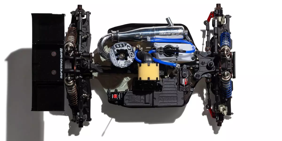 京商 1/8スケール ラジオコントロール 21エンジン 4WD レーシング