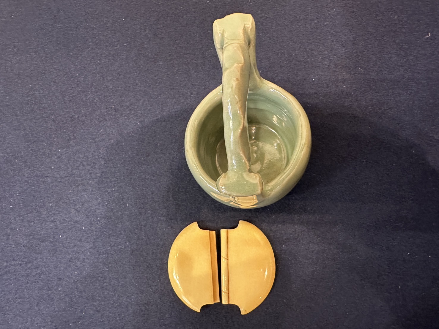 青磁手桶茶器 明時代 - 古川古美術 茶室のある空間で 古美術に触れる