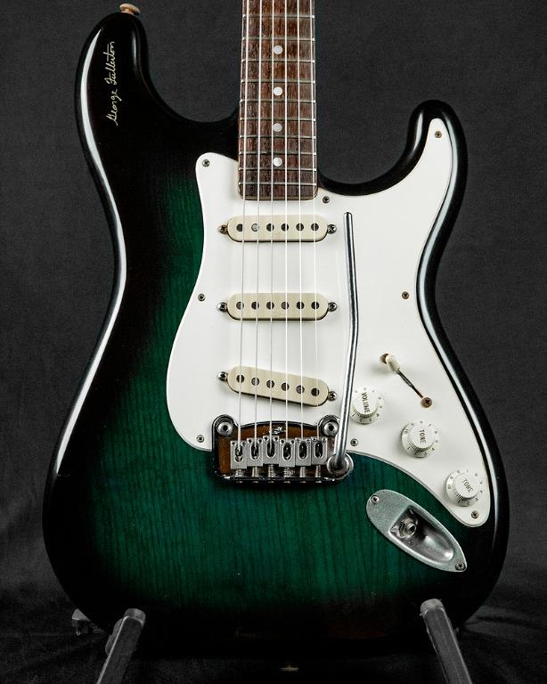 G&L George Fullerton Signature Legacy Strat (Used) – G77+