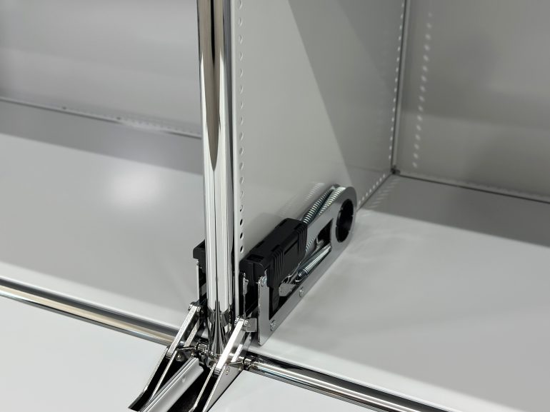 再入荷！正規品 ほぼ未使用品□USMハラー□キャビネットシェルフ 2列2
