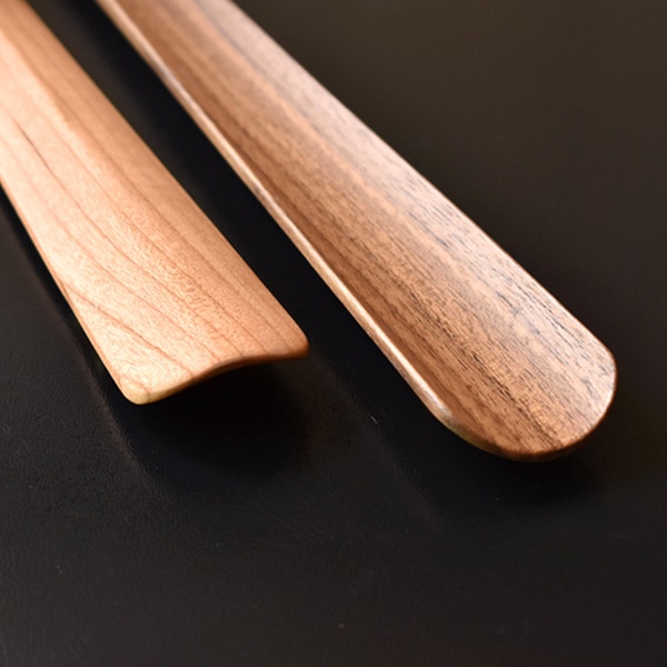 送料無料】「Shoehorn Lサイズ」木製靴べら【80cm】 | おしゃれな北欧