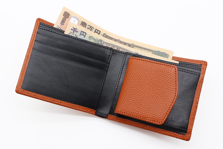 バスケットボール素材を使ったバスケ二つ折り財布 【Leather goods