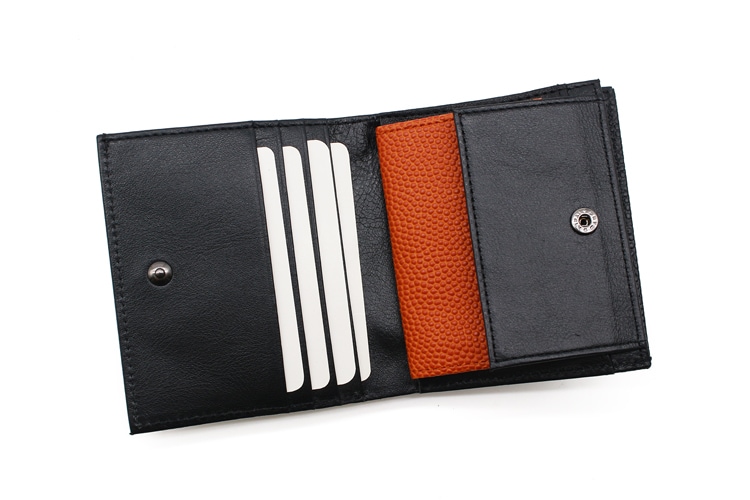 バスケットボール素材を使ったバスケ二つ折り財布 【Leather goods