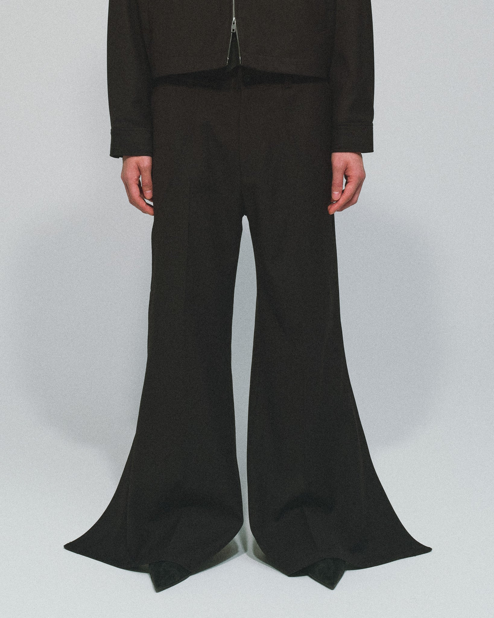 TUCK FLARE PANTS – GOAT ESSENCE